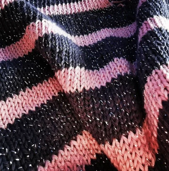 Schachenmayr Catania Glamour 50g Sparkly Yarn, Powder Pink - 00145 - Image 4