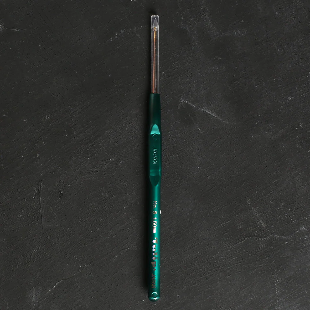 Tulip No.5 1.50 mm 14 cm Lace Crochet Hook with Cushion Grip, Green - T9G