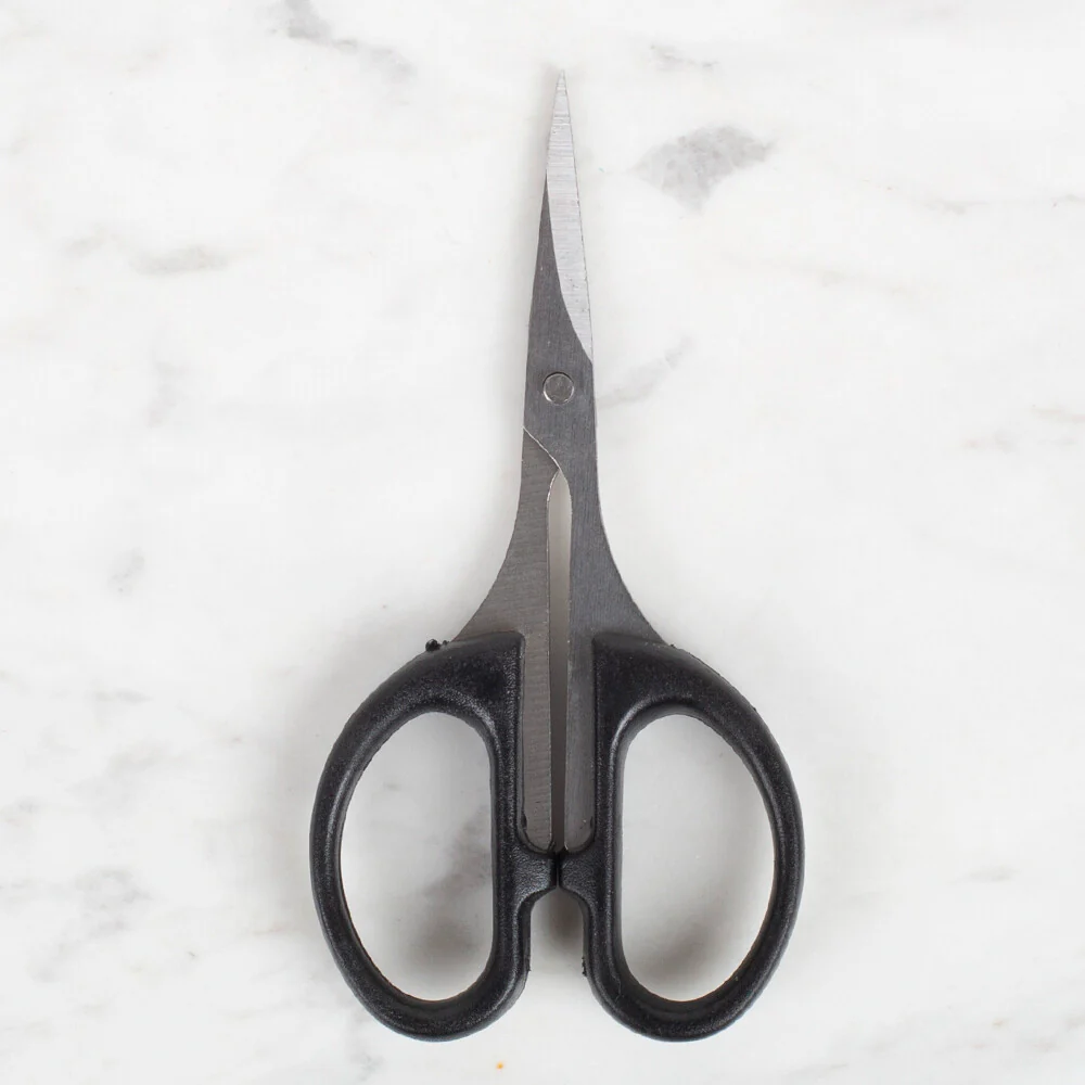 Yabalı Embroidery Scissors, Black YBL - 57 - Image 2