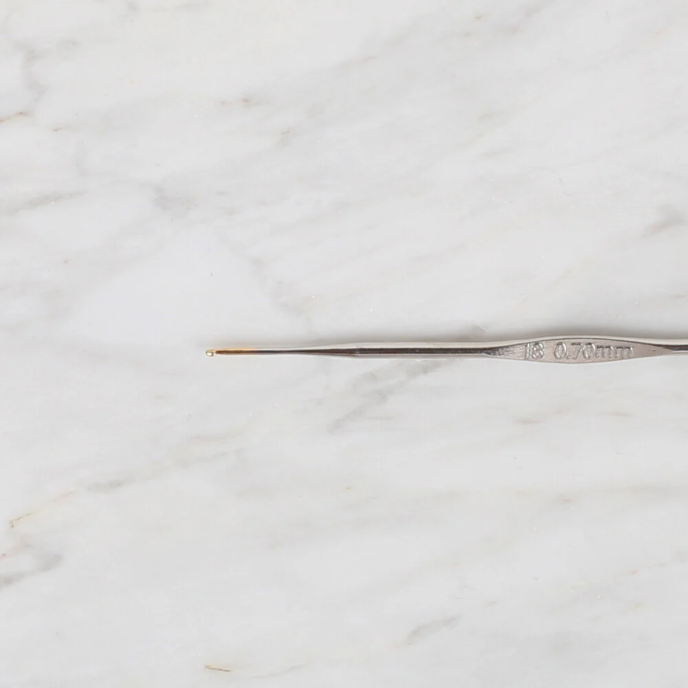 Yabalı Golden Tip Metal Handle No. 18 0.70mm Crochet Hook - Image 2