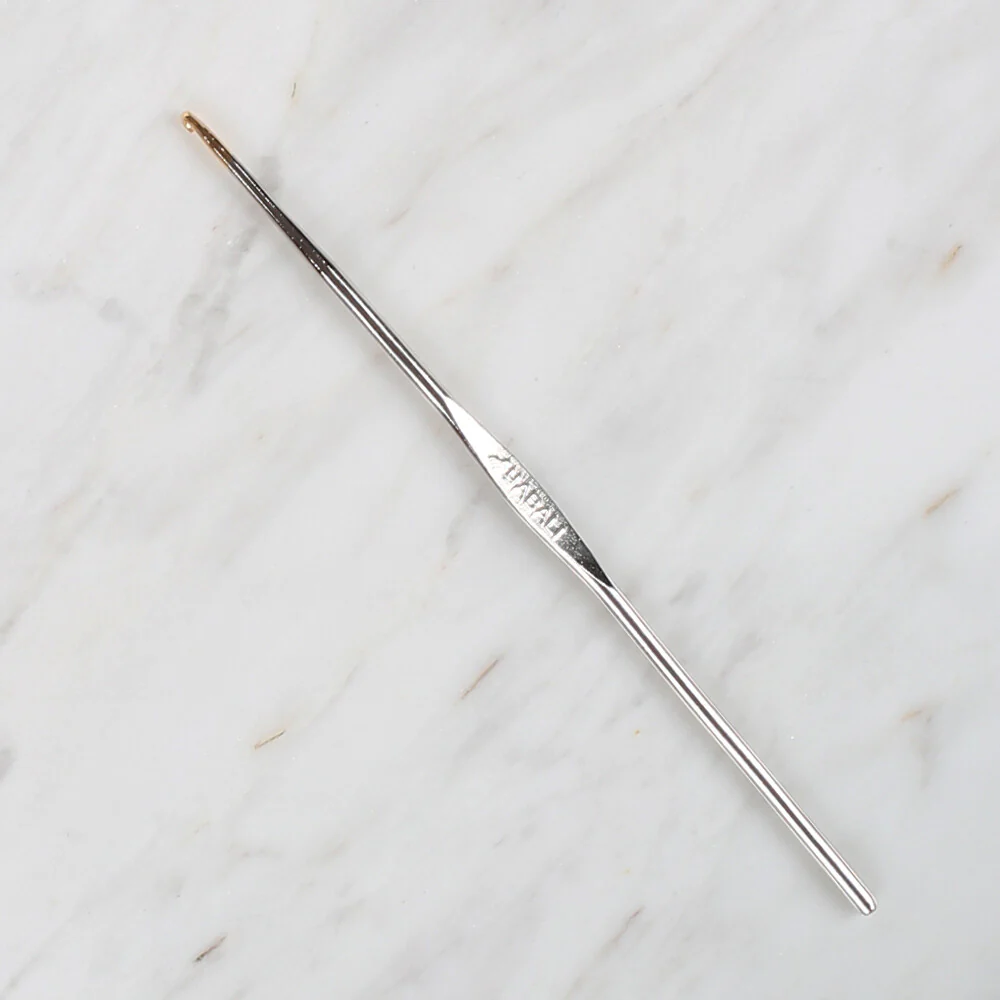 Yabalı Golden Tip Metal Handle No. 5 1.5mm Crochet Hook