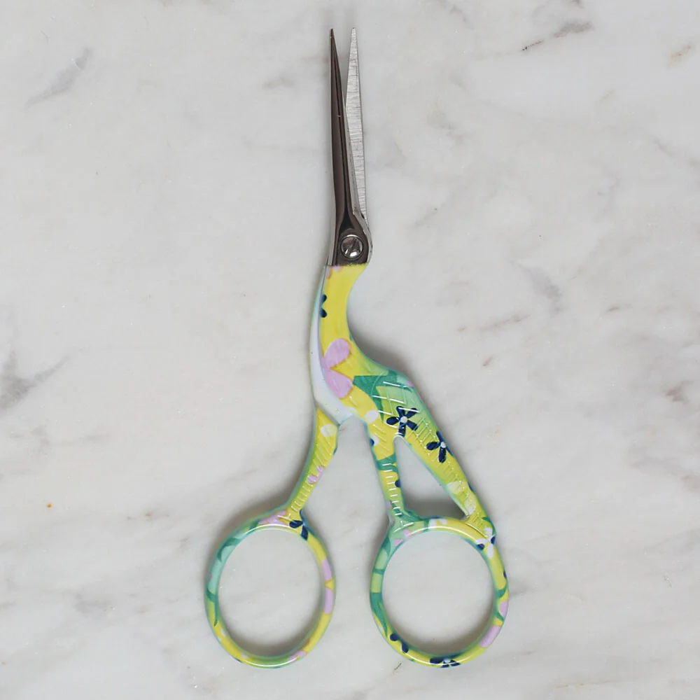 Yabalı Swan Shaped Decorative Embroidery Scissors, Green -YBL-048 - Image 2